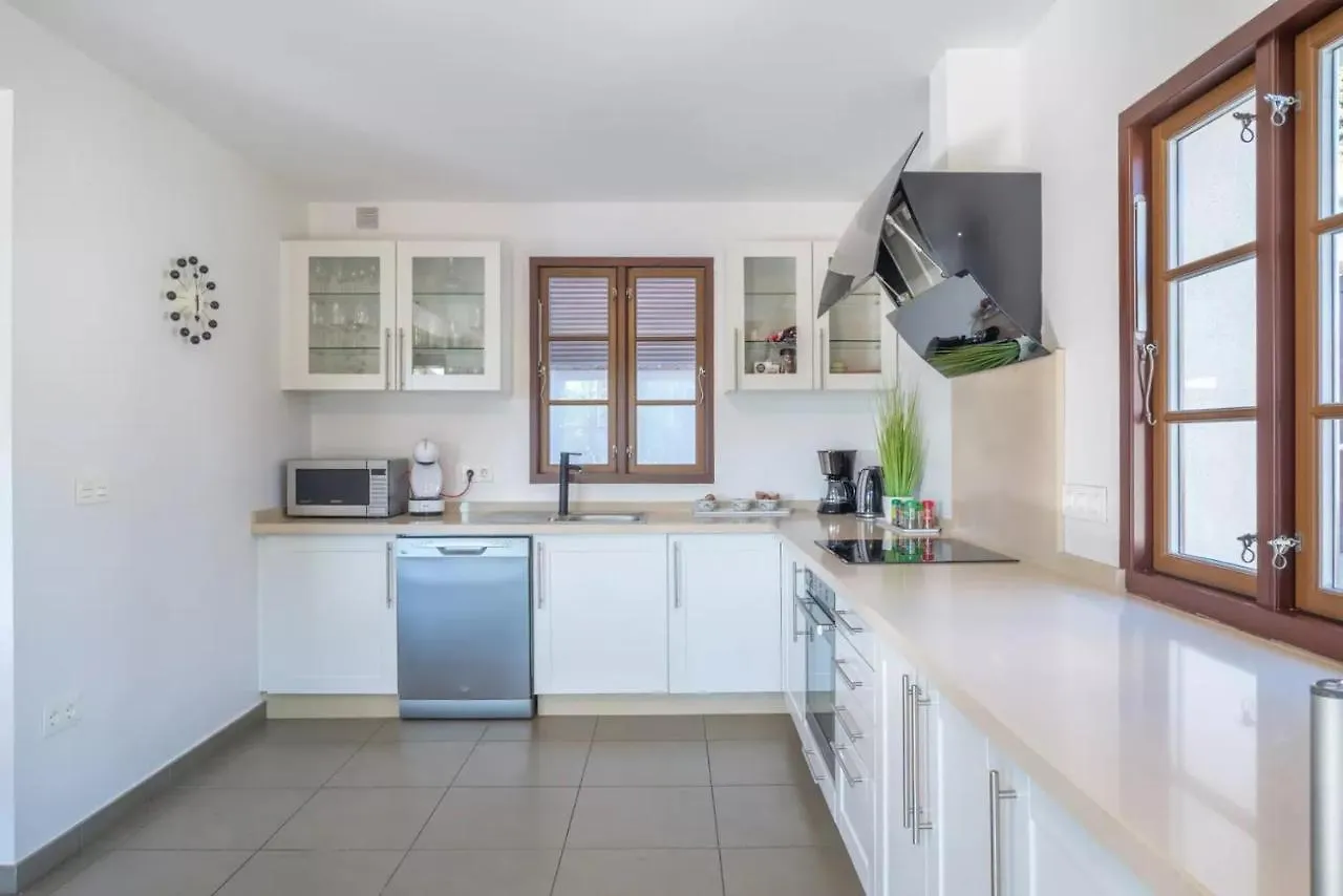 מארבלה Scandinavian Design Villa 0*,  ספרד
